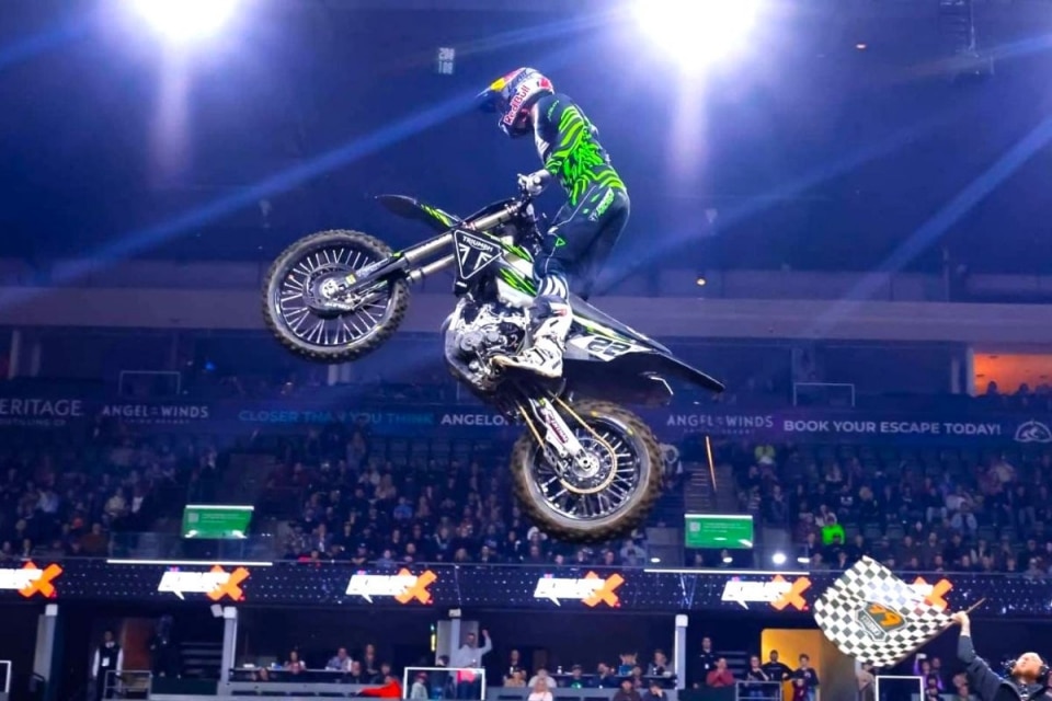 Jonny Walker e Triumph conquistano il titolo AMA Endurocross 2025