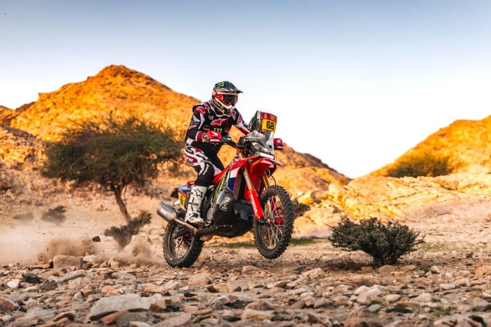 Dakar Rally 2026: Tosha Schareina si aggiudica anche la 4° tappa. Tripletta Honda