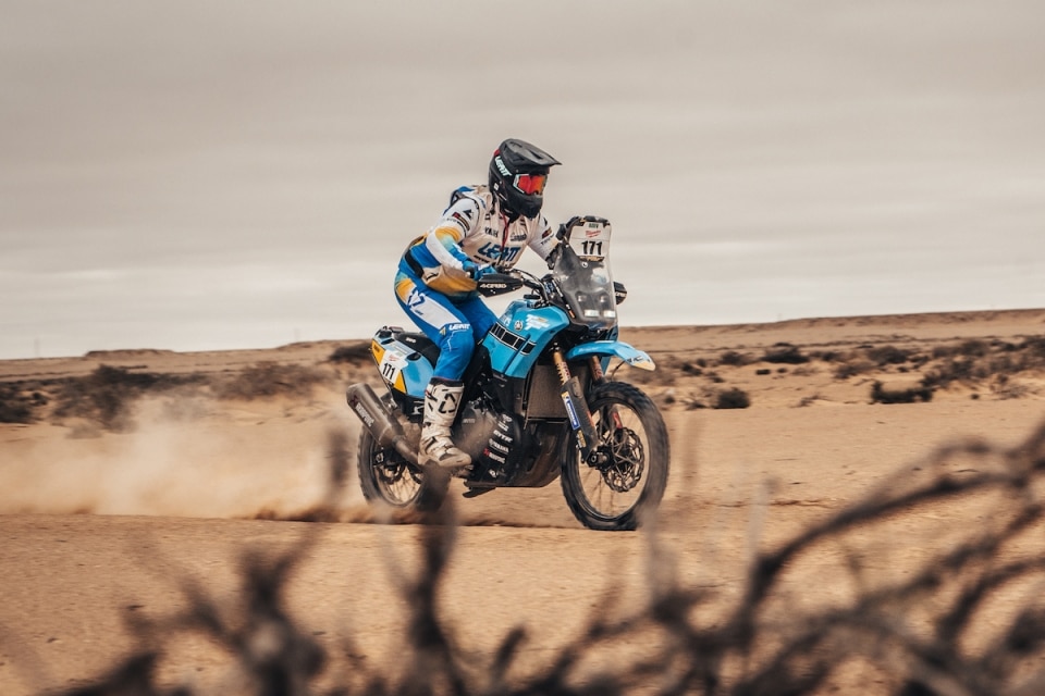 Africa Eco Race 2026: Kevin Gallas si prende la settima tappa e la testa della gara