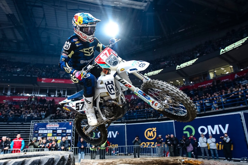 Billy Bolt imbattibile anche nel quinto round del Mondiale SuperEnduro