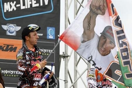 Mondiale MX1/MX2 - GP Limburg. Doppietta Cairoli, ma che fatica!