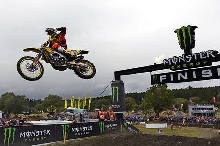 Mondiale MX1/MX2 2013 - GP Belgio. Cairoli e Desalle, pari e patta. Herlings infortunato - VIDEO