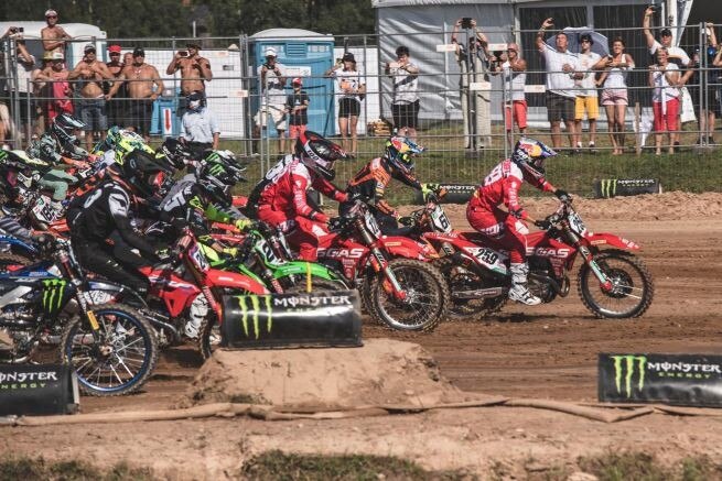 MXGP Lettonia: strepitoso Coldenhoff