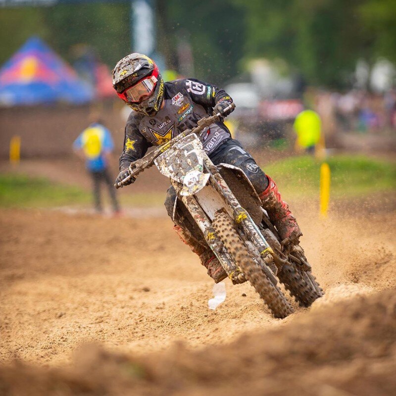 Si torna a correre all'aperto in USA: round 1 Loretta Lynn 