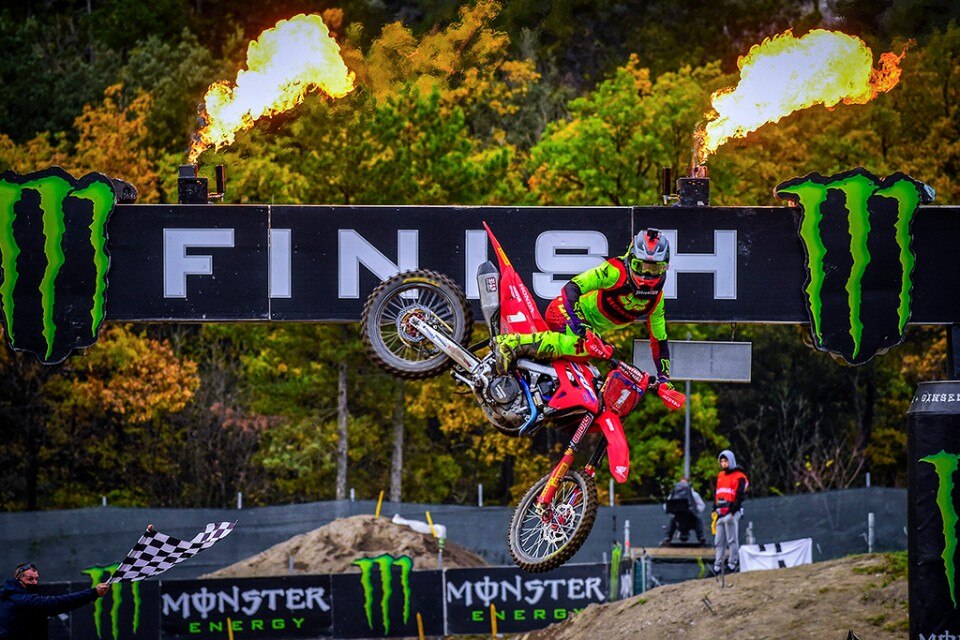 Pietramurata ha assegnato i titoli MXGP a Gajser ed MX2 a Vialle