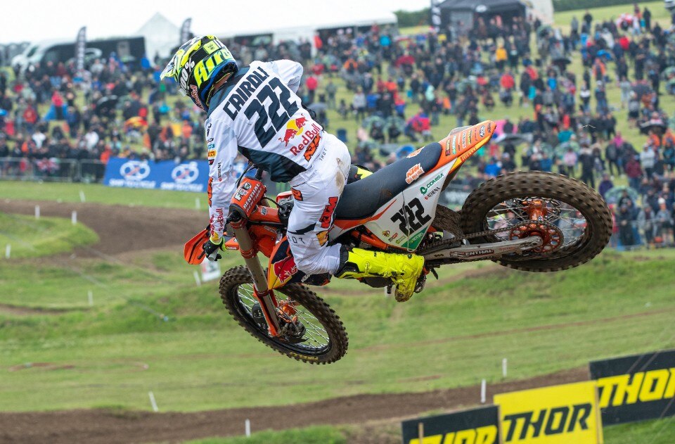 MXGP Great Britain 2021, Cairoli e Guadagnini mammamia che spettacolo! - VIDEO