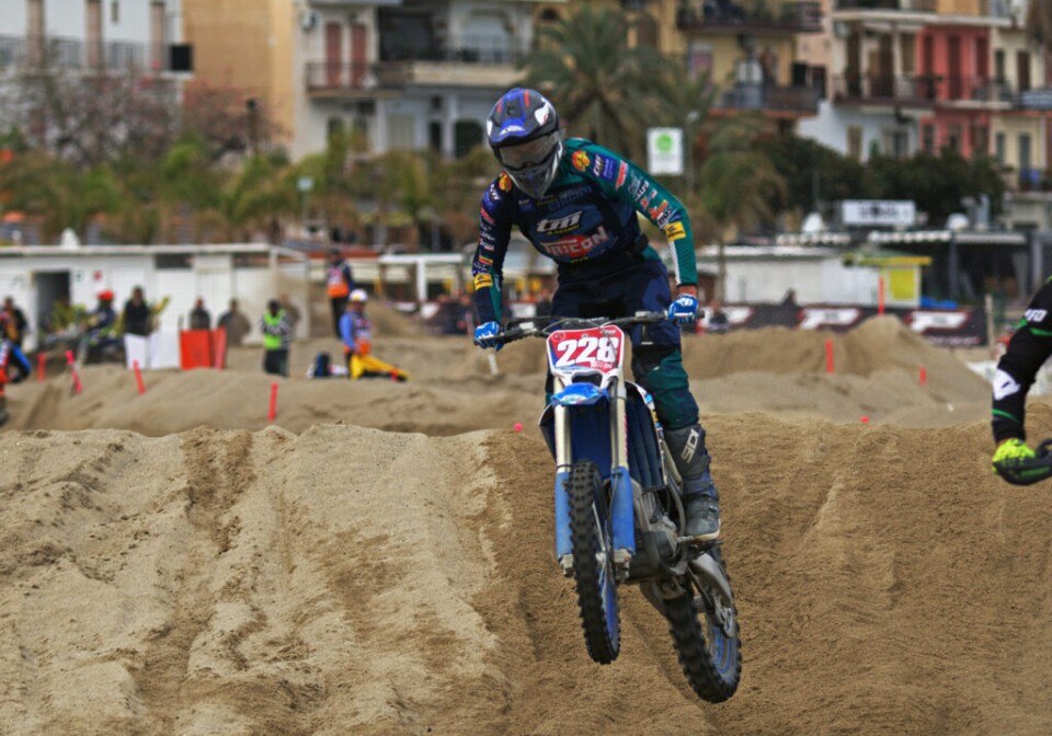 Supermarecross: Scuteri forza tre a Giardini Naxos