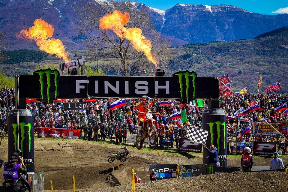 MXGP 2022: giornata perfetta per Gajser e Vialle nel GP del Trentino - VIDEO