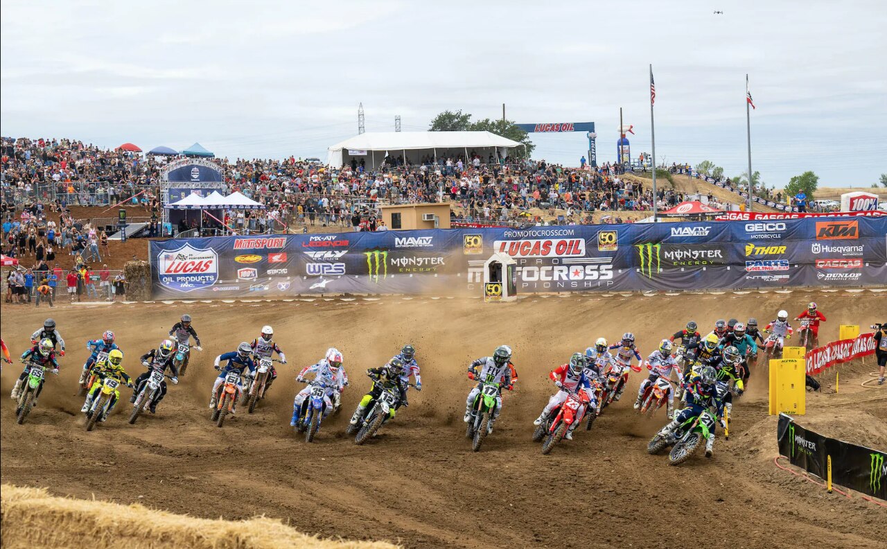 AMA Pro Motocross Championship 2022: Jason Anderson e Jett Lawrence vincono ad Hangtown - VIDEO