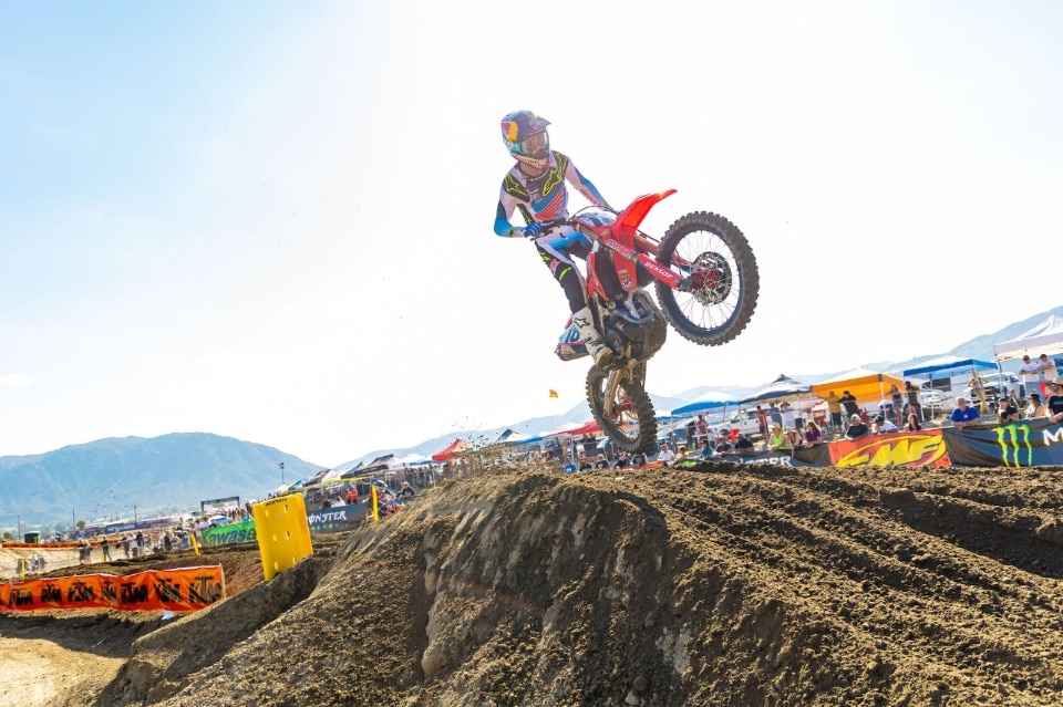AMA Pro Motocross 2023: i fratelli Lawrence dominano la prima prova a Pala - L'analisi di Stefano Dami e i VIDEO AMA Pro Motocross 2023: i fratelli Lawrence dominano la prima prova a Pala - L'analisi di Stefano Dami e i VIDEO