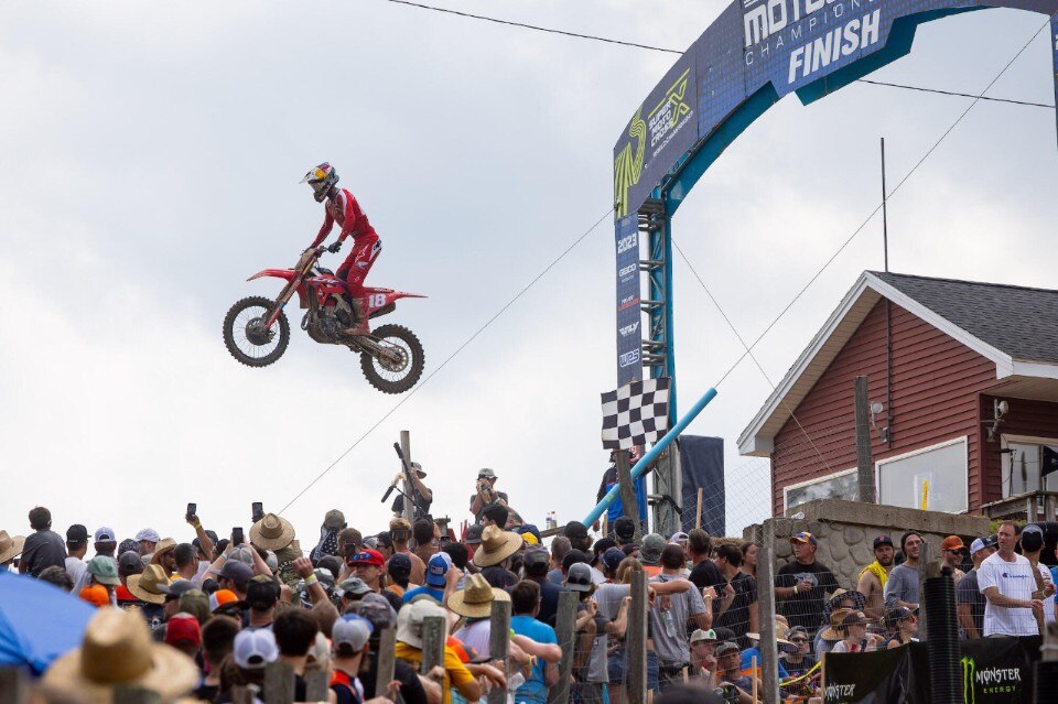 AMA Pro Motocross 2023: Jett Lawrence e il primo acuto di Tom Vialle a Southwick - VIDEO