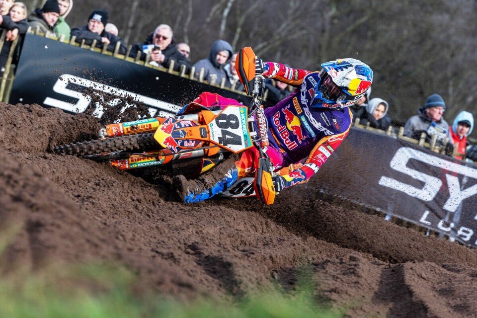 Jeffrey Herlings vince la Superfinale all'Hawkstone International