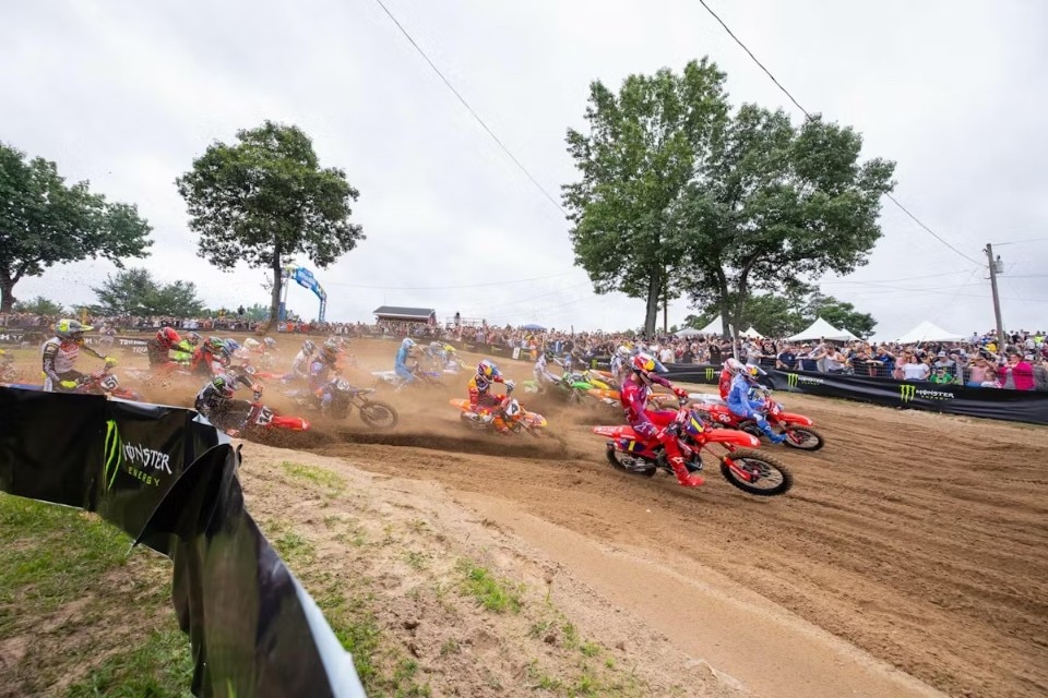 AMA Pro Motocross 2024: Jett Lawrence e Haiden Deegan anche a Southwick - VIDEO AMA Pro Motocross 2024: Jett Lawrence e Haiden Deegan anche a Southwick - VIDEO