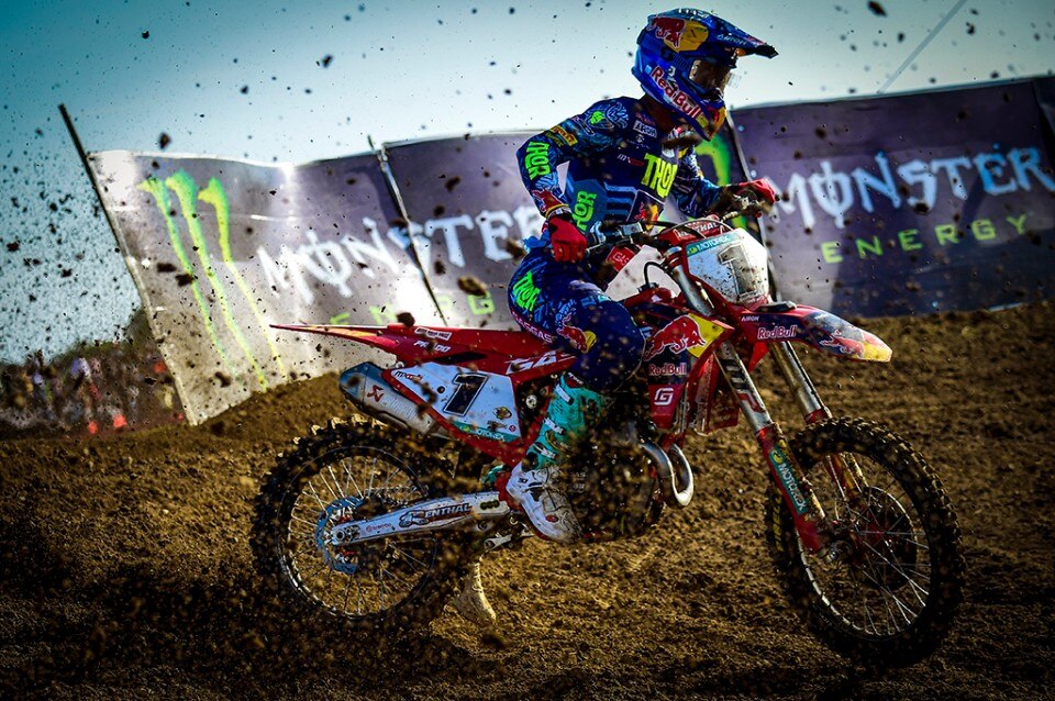 MXGP Indonesia 1:  le vittorie di Jorge Prado e Kay de Wolf nell'analisi di Stefano Dami