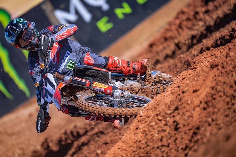 Prosegue lo sviluppo della Ducati Desmo450 MX nel GP di Castilla La Mancha Prosegue lo sviluppo della Ducati Desmo450 MX nel GP di Castilla La Mancha