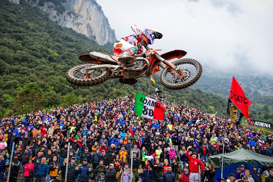 MXGP Trentino: a Pietramurata brillano le stelle di Tim Gajser e Andrea Adamo - VIDEO MXGP Trentino: a Pietramurata brillano le stelle di Tim Gajser e Andrea Adamo - VIDEO