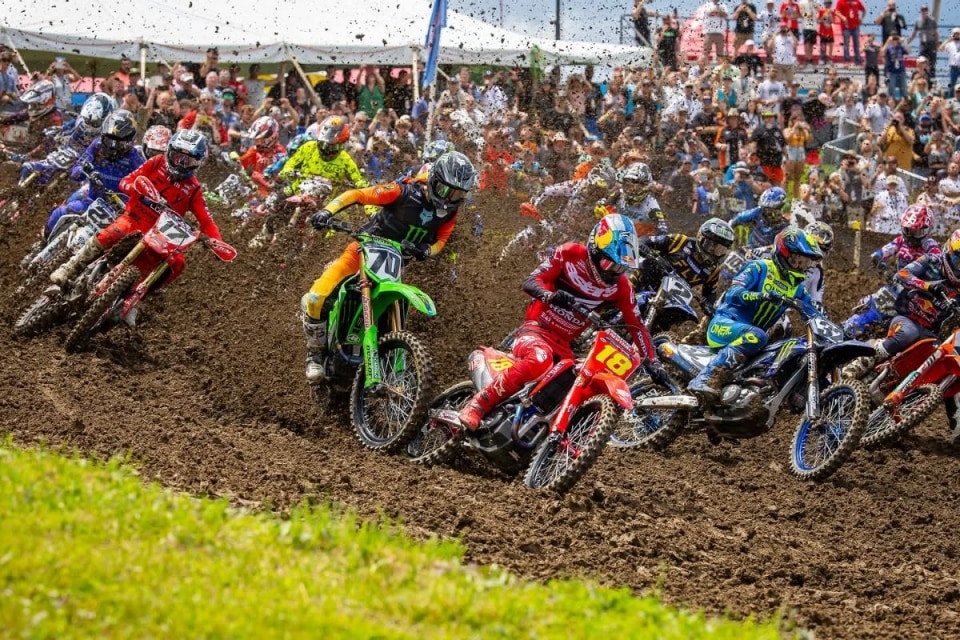 2025 Pro Motocross: doppiette di Jett Lawrence e Jo Shimoda a RedBud - VIDEO 2025 Pro Motocross: doppiette di Jett Lawrence e Jo Shimoda a RedBud - VIDEO