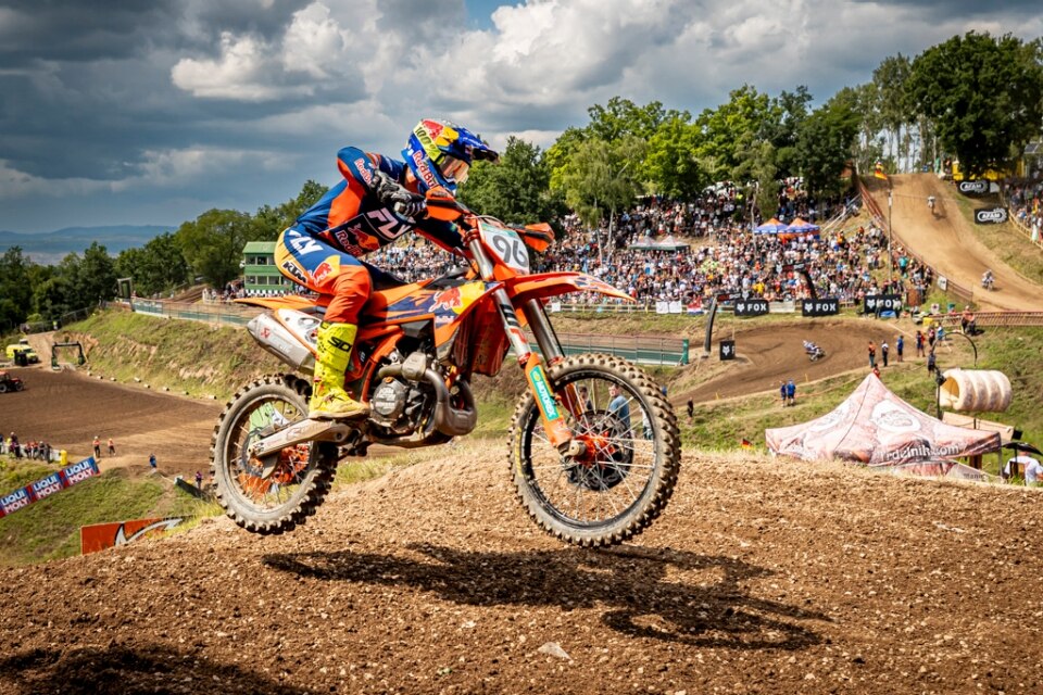 MXGP Repubblica Ceca: L. Coenen vince e rimonta. Längenfelder allunga - VIDEO