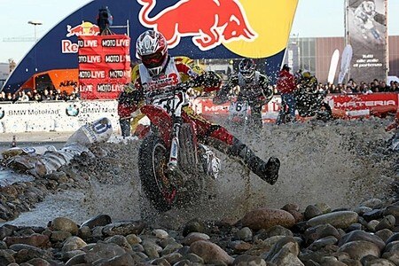 MotoLive Triathlon. HM sul tetto di Milano