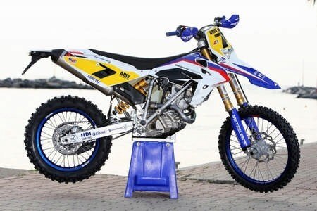 Team BMW Enduro. Parteciperà al Mondiale Enduro 2008