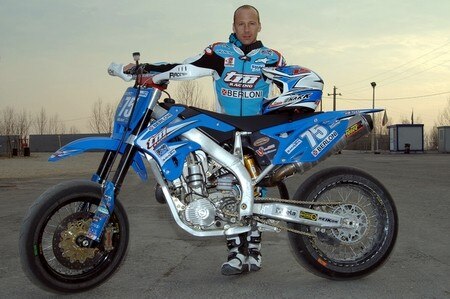 Boris Chambon sulla TM  SMX 450F ufficiale. Debutto domenica in Francia