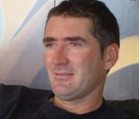 Jean Michel Bayle sviluppa la Aprilia MXV 4.5. Sviluppo Aprilia 2009