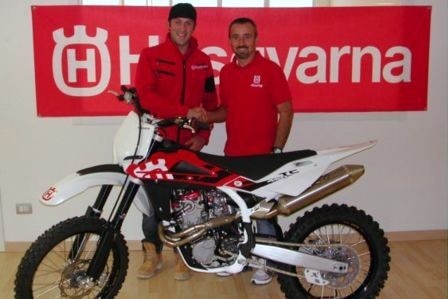 Alex Salvini con Husqvarna. Sarà al via del Mondiale MX3