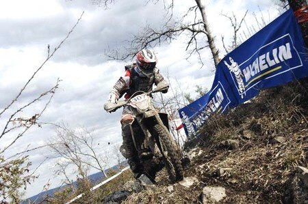 Letellier infortunato. Esordio sfortunato per il francese