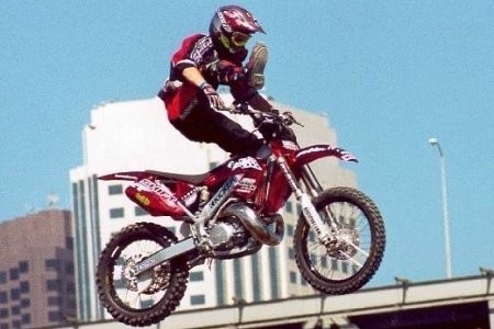 E' morto Mike Cinqmars. Aveva 31 anni ed era uno dei pionieri del freestyle
