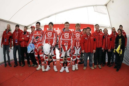 Team Husqvarna – Cross 2R.  Esordio ambizioso nel motocross