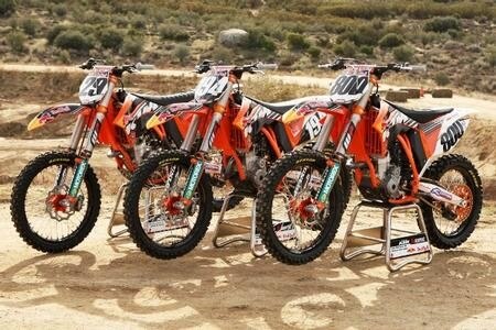 Factory Red Bull US KTM Racing Team. Il photo shooting ufficiale
