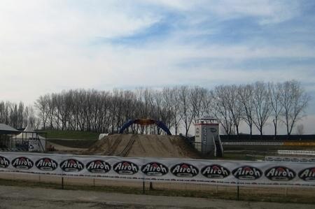 28° Airoh Mantova Starcross. Record di partenti 74 moto da 18 Paesi