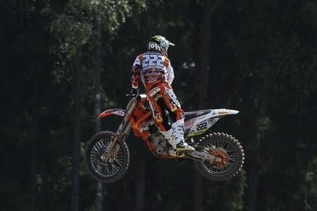 Mondiale MX1/MX2. Cairoli tenta la fuga a Lommel