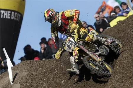 Clemet Desalle si opera. Intervento alla spalla