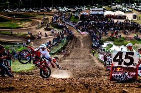 Red Bull Epic Rise 2015. Scaldate i motori...ni!