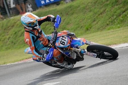 XOffRoad Dueruote Gulf Supermoto Team. Una stagione di... traversi!