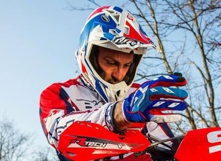Alex Salvini cambia casco. Nel 2016 correrà con Airoh