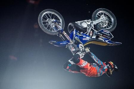 Red Bull X-Fighters compie 15 anni. Grande fiesta a Madrid