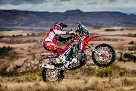 Dakar 2017. Il Team Honda HRC perde Kevin Benavides