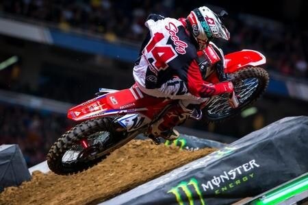 AMA Supercross 2017. Seely out per Las Vegas