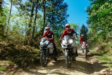 DRE Enduro Academy 2017. Torna la scuola guida Ducati dedicata all’offroad