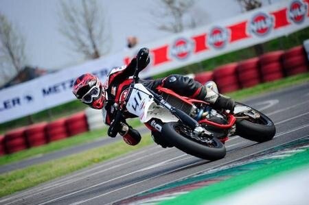 Internazionali d’Italia Supermoto 2017. Anche Max Biaggi in pista a Latina