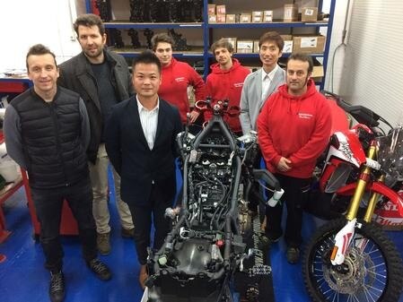 HRC Rally in visita a RedMoto. Irasshaimase