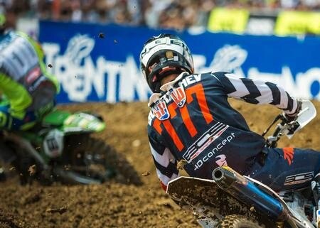 Team BOS GP news. Evgenij Bobryshev e Tommy Searle i piloti 2019