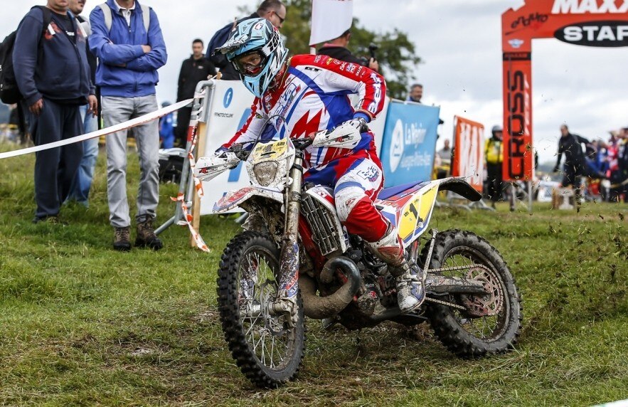 Niente ISDE per Steve Holcombe