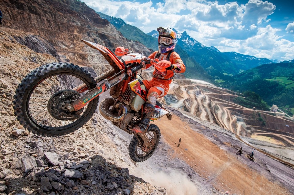 A Drive Me Crazy il Red Bull Hare Scramble A Drive Me Crazy il Red Bull Hare Scramble