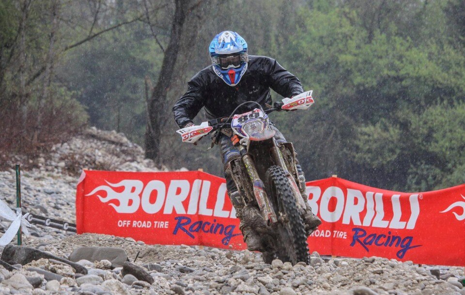A Tolve giro di boa per l'Italiano Enduro Under23/Senior