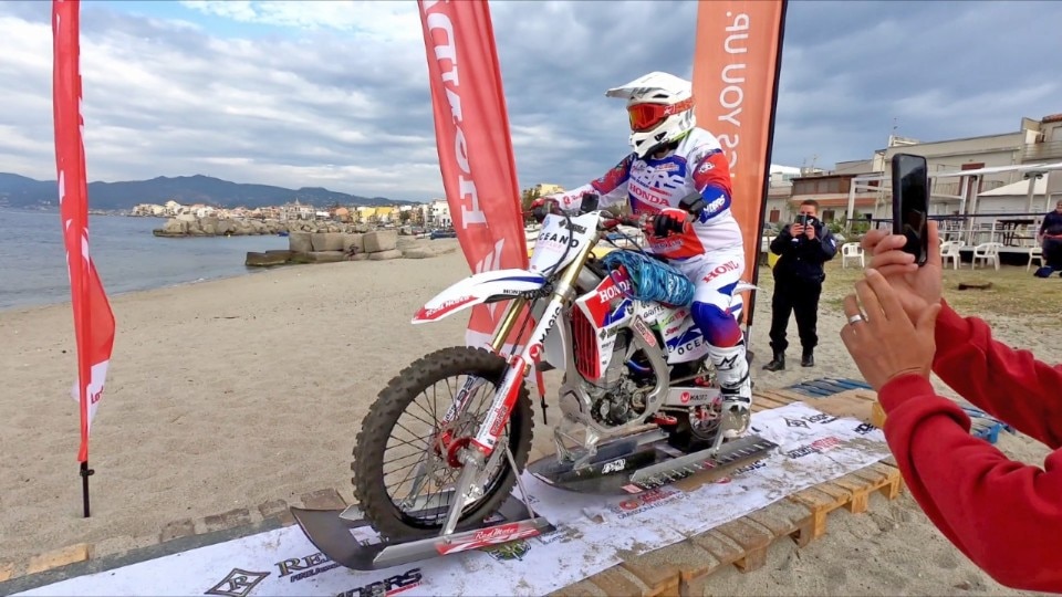 Lo stretto di Messina respinge Luca Colombo