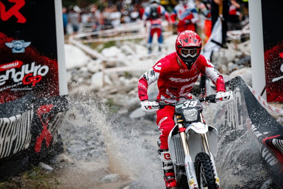 Mondiale Enduro 2022: si comincia in Spagna Mondiale Enduro 2022: si comincia in Spagna