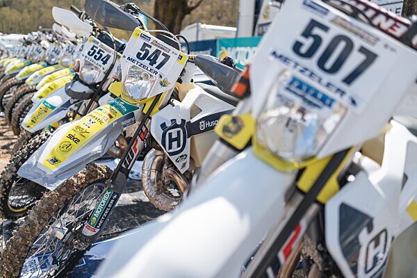 Mestic partner del Trofeo Enduro Husqvarna 2022